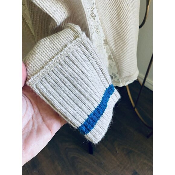 Free People  Women's Sweater Round Neck  Long Sleeves Multicolor Size Large - Picture 8 of 8